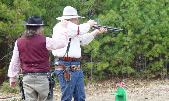 Working that rotator cuff loading his '97 at Pelham in April 2004.