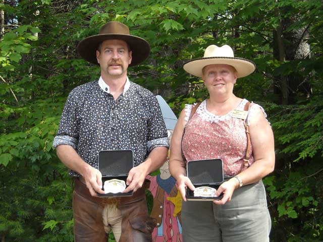 2009 SASS NH State Champions - Jimmy Spurs and Crystal Creek Chris.