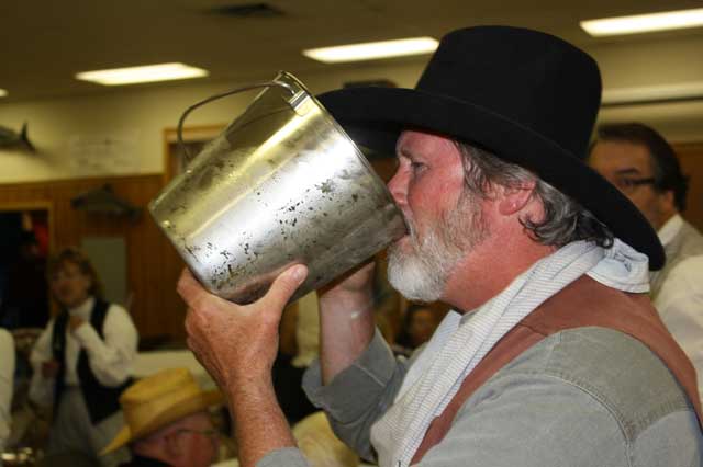 Callous Clyde testing out the bucket at the 2009 SASS New England Regional.