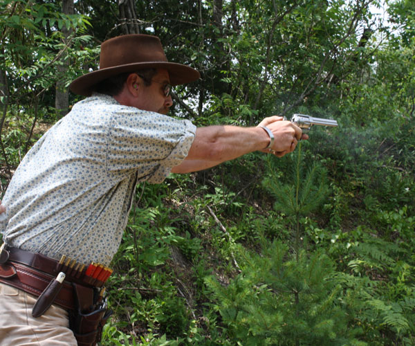 Jimmy Spurs shooting pistol.