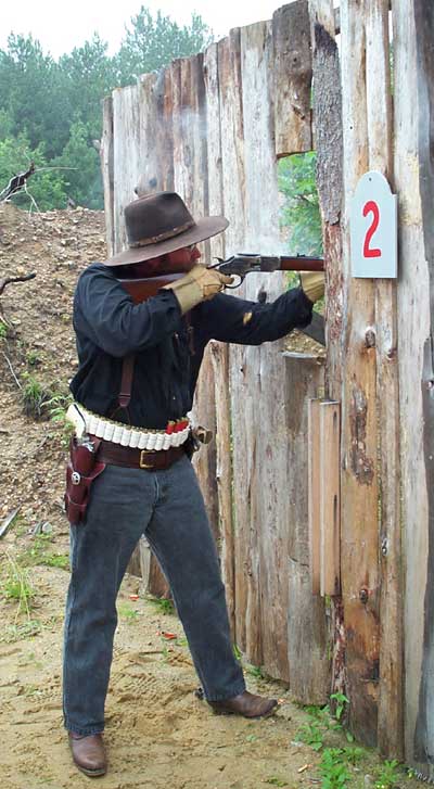 Callous Clyde shooting rifle at 2002 Flap Gap Jack Cowboy Shoot-Out.