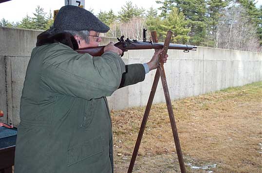 Saguaro Jack shooting standing cross-sticks instead of sitting or prone.
